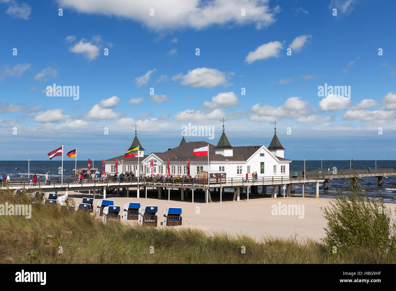 Pier, Seebad Ahlbeck, Heringsdorf, Usedom, Ostsee, Mecklenburg-Western Pomerania, Deutschland Stockfoto