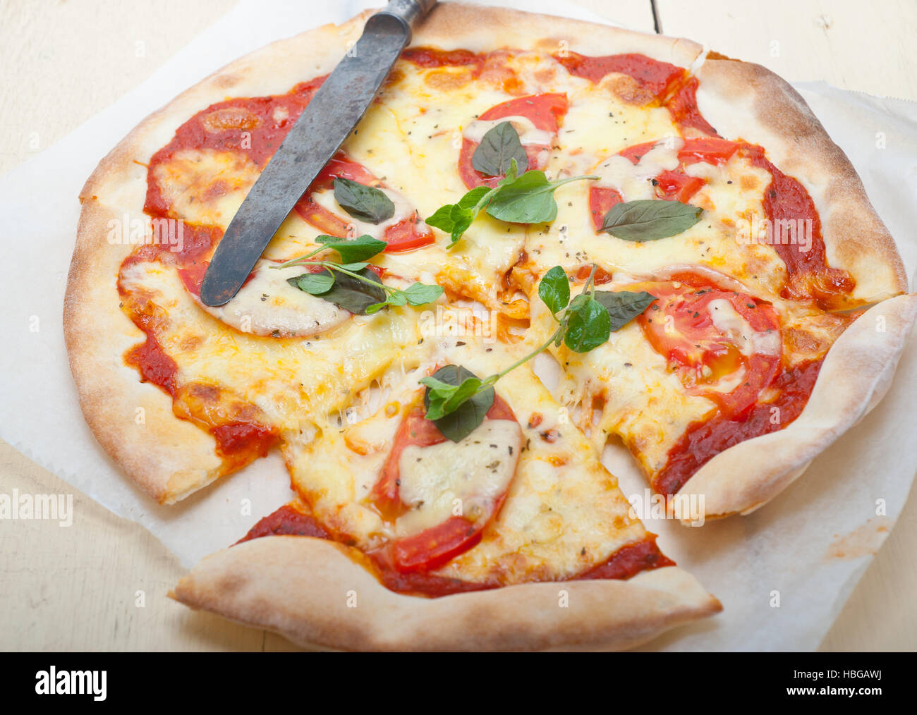 Italienische Pizza Margherita Stockfoto