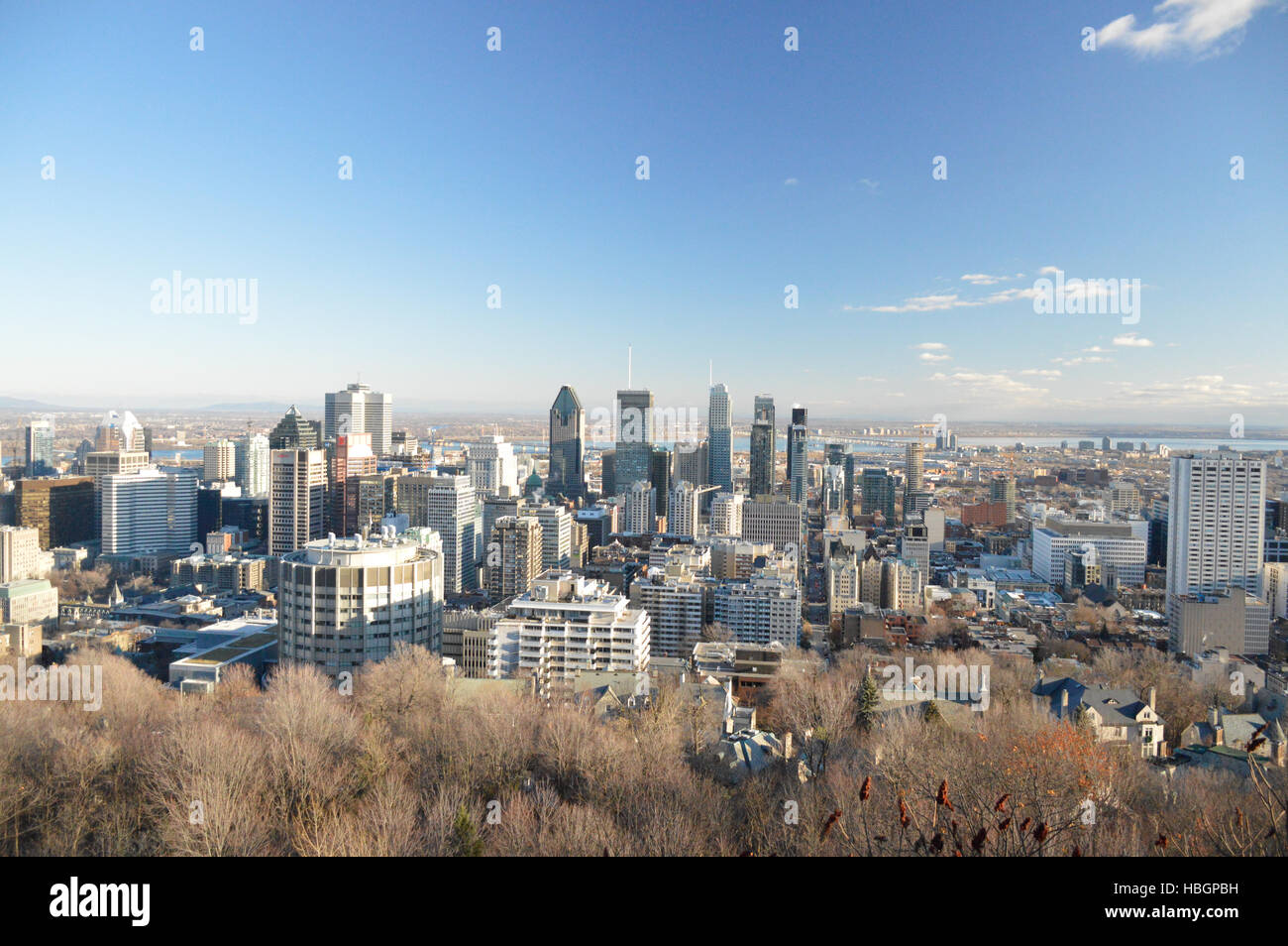 Montreal, Kanada - 4. Dezember 2016: Skyline von Montreal im winter Stockfoto
