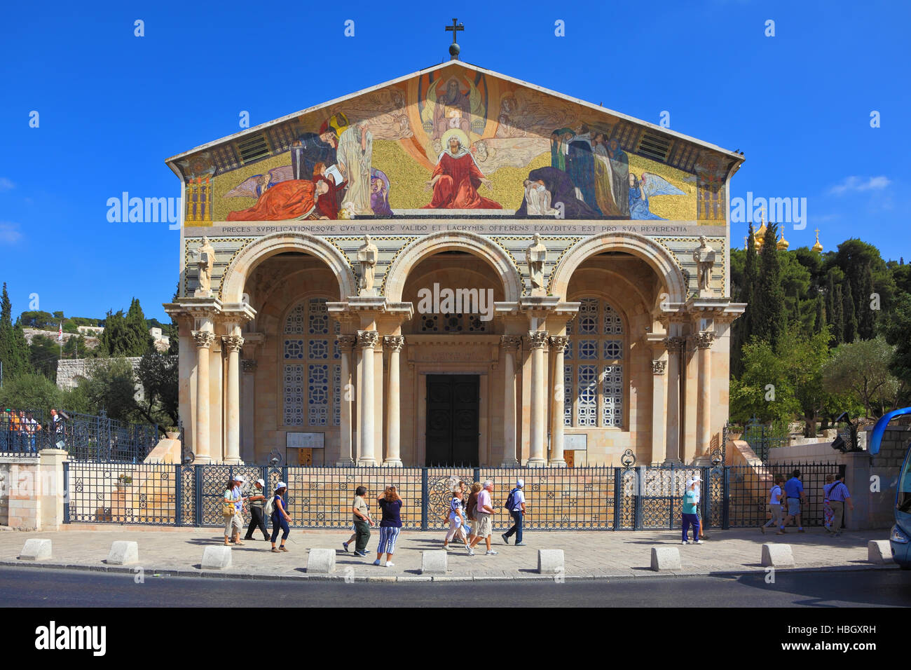 Fassade der Kirche aller Nationen Stockfoto