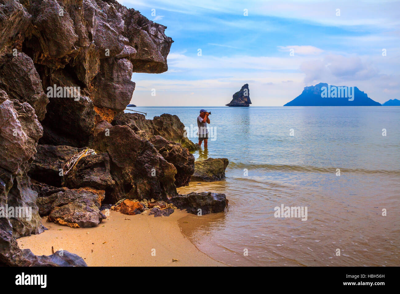 Fotograf in gestreiften T-shirt Stockfoto