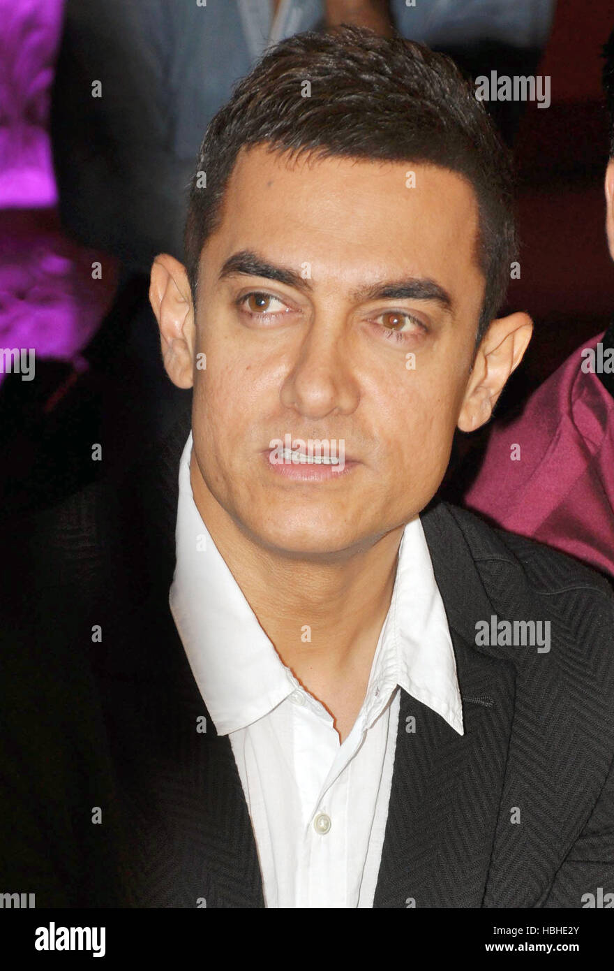 Bollywood-Schauspieler Aamir Khan kommende Werbefilm Talaash Fernsehen Sätze zeigen Star Plus in Mumbai Stockfoto