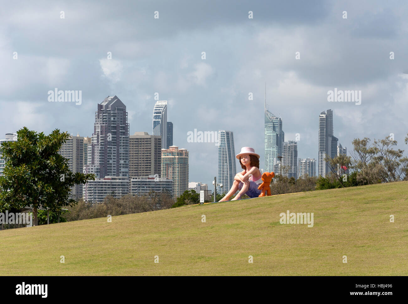 Kind-Statue in Anzac Park, Marine Parade, Southport, City of Gold Coast, Queensland, Australien Stockfoto