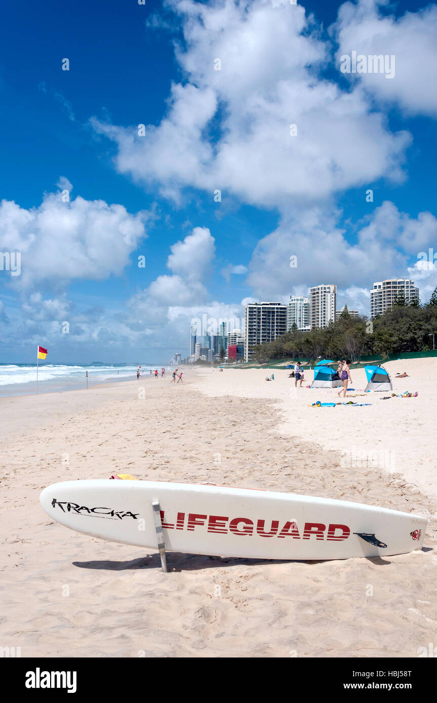 Rettungsschwimmer-Schild am Main Beach, City of Gold Coast, Queensland, Australien Stockfoto