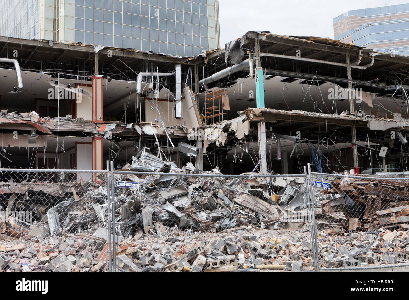 Städtische Gebäude Abbruchbaustelle - Arlington, Virginia, Vereinigte Staaten Stockfoto