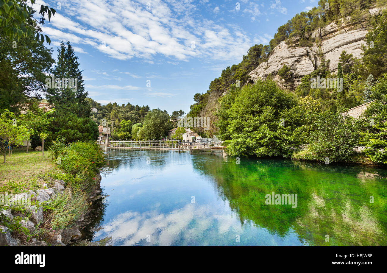 Fontaine de vaucluse Fotos und Bildmaterial in hoher Auflösung Alamy