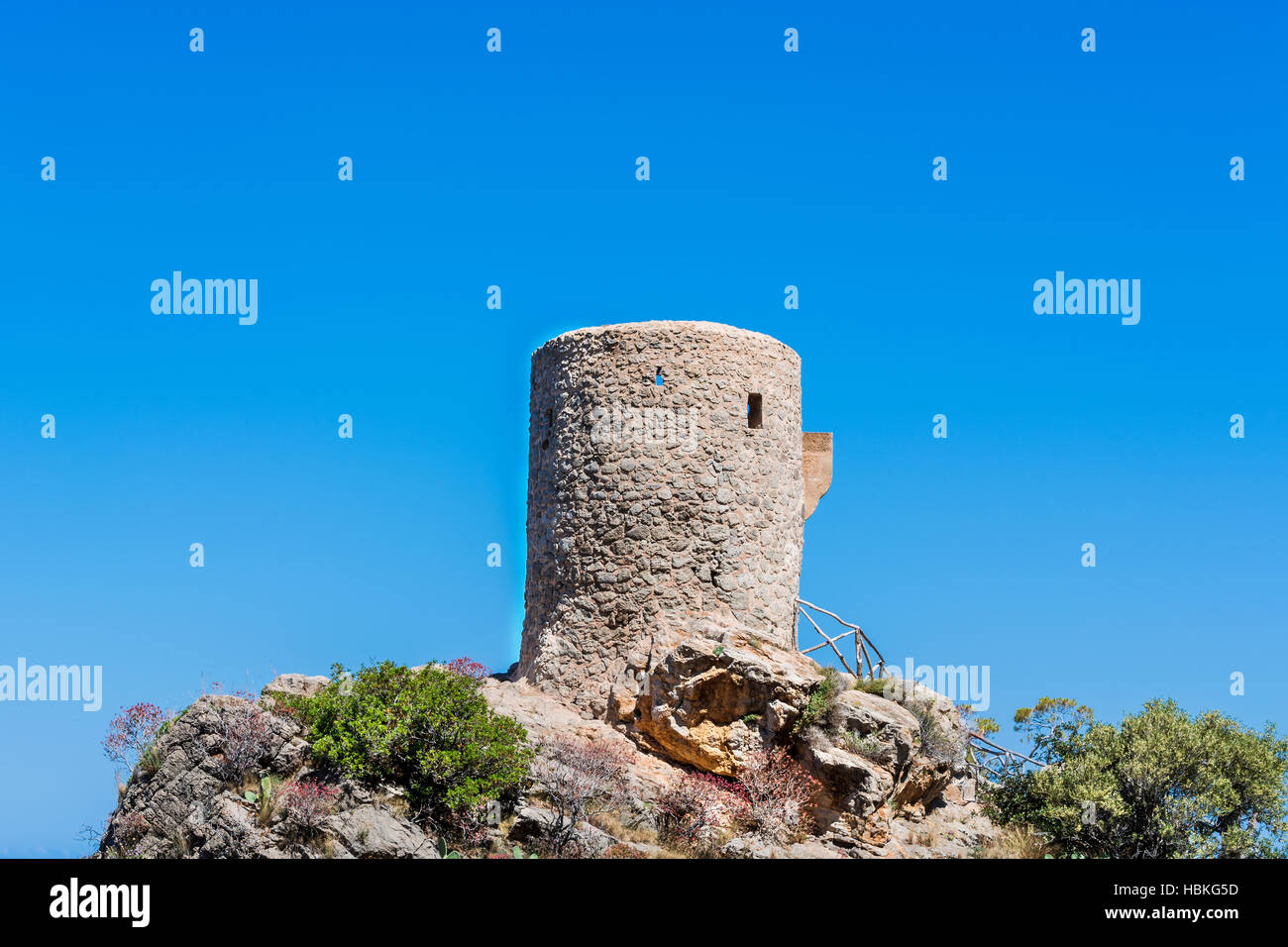 Aussichtsturm auf der Insel Mallorca Stockfoto