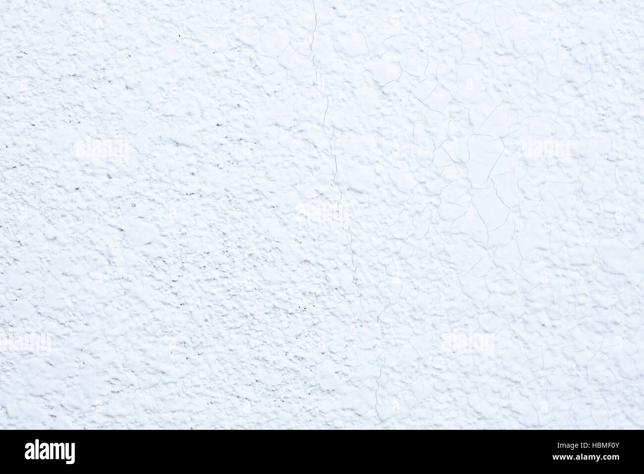 Nahtloses Bild von der weißen holprigen bemalte Wand Stockfoto