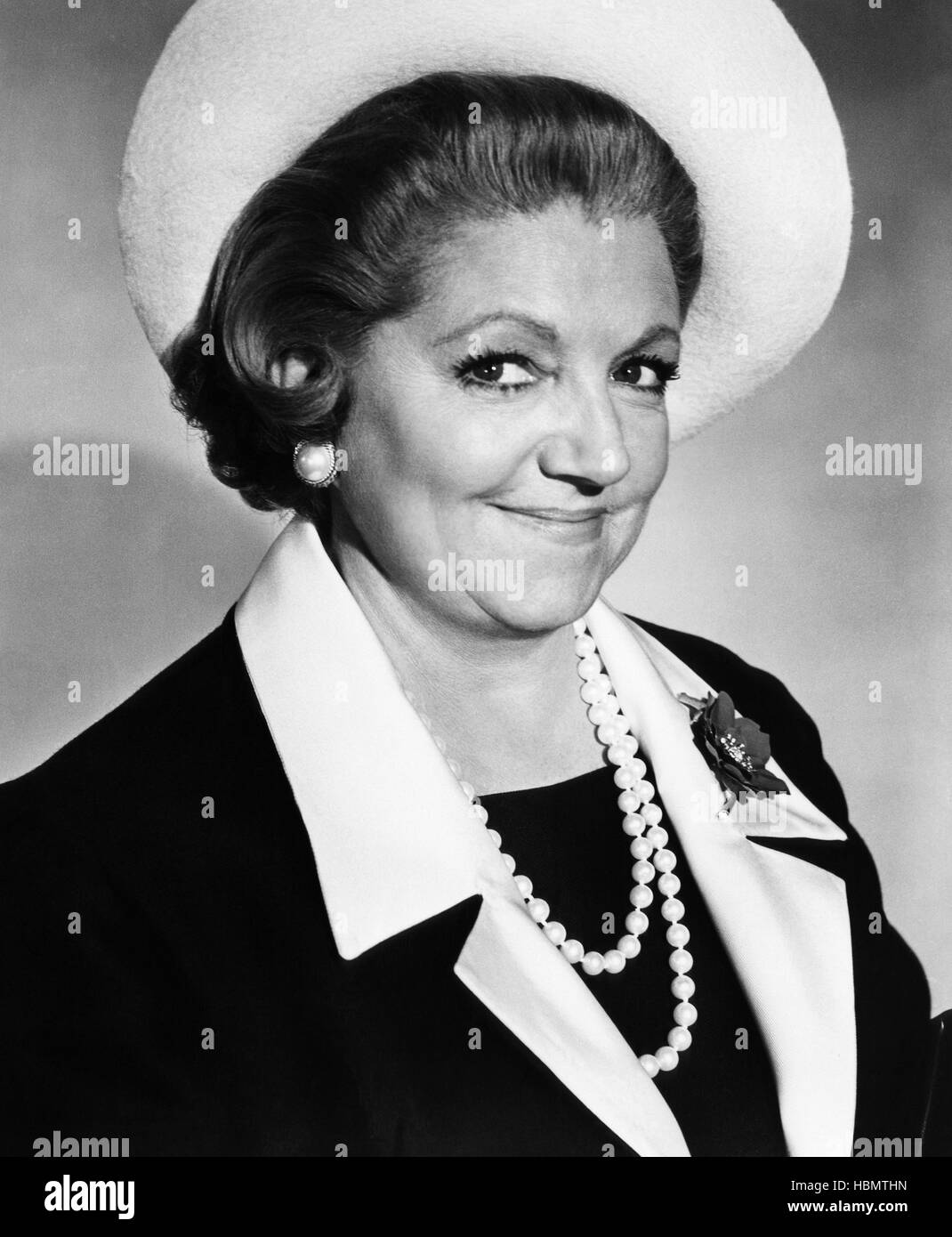 bitte-nicht-st-ren-hermione-baddeley-1965-tm-und-copyright-c-20th