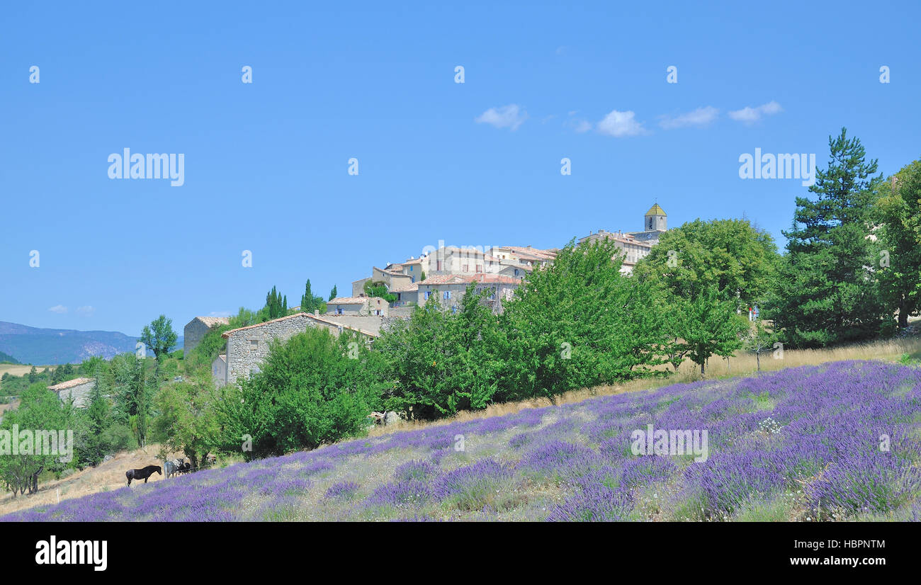 idyllischen Dorf in der Provence, Südfrankreich Stockfoto