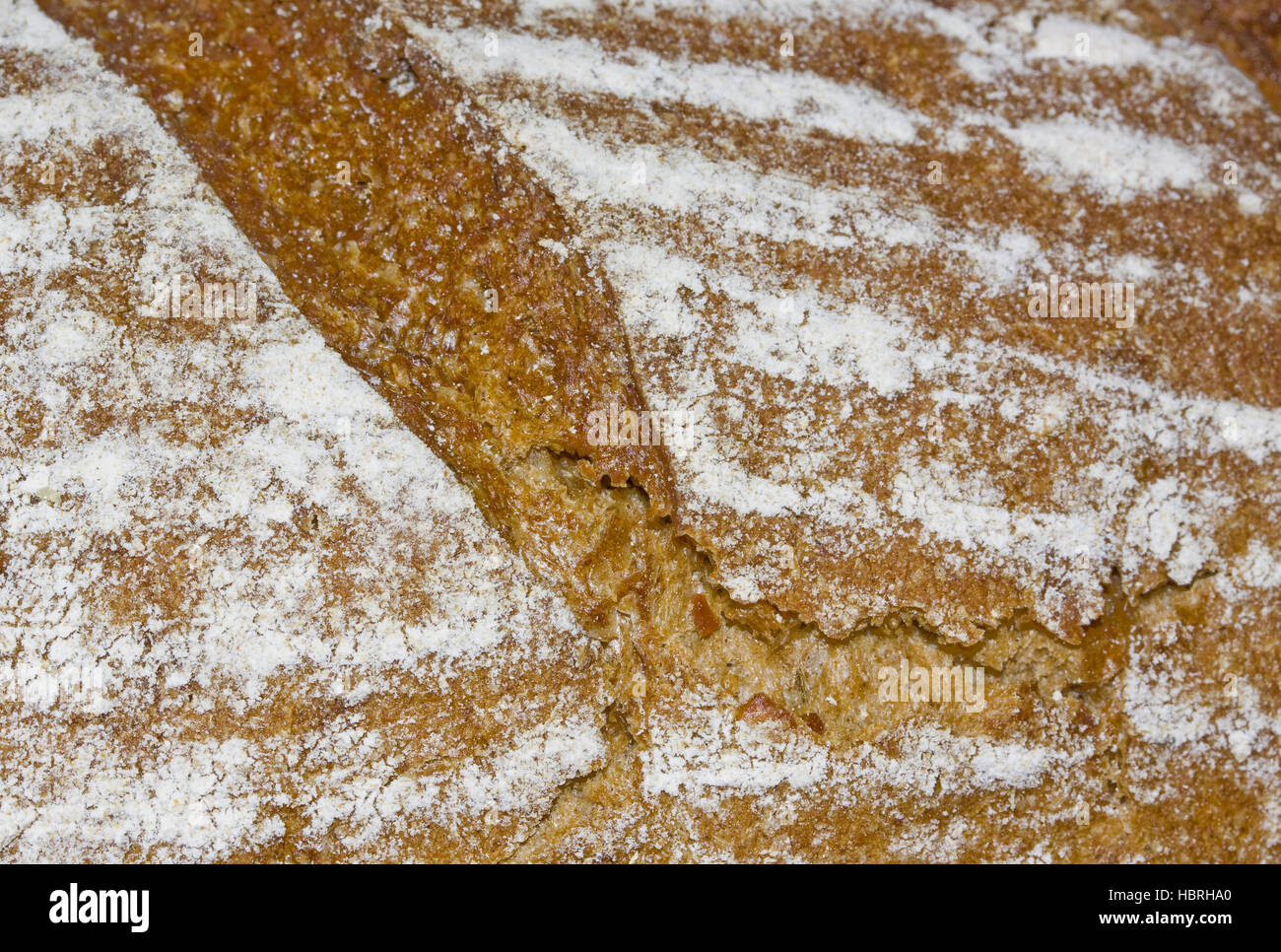 Schwarzes Brot frisch aus dem Ofen Stockfoto
