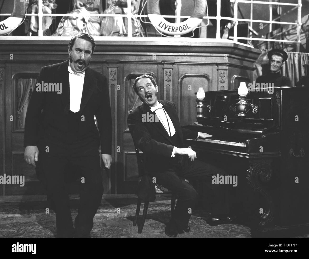 GILBERT und SULLIVAN, (aka THE STORY OF GILBERT und SULLIVAN), Robert