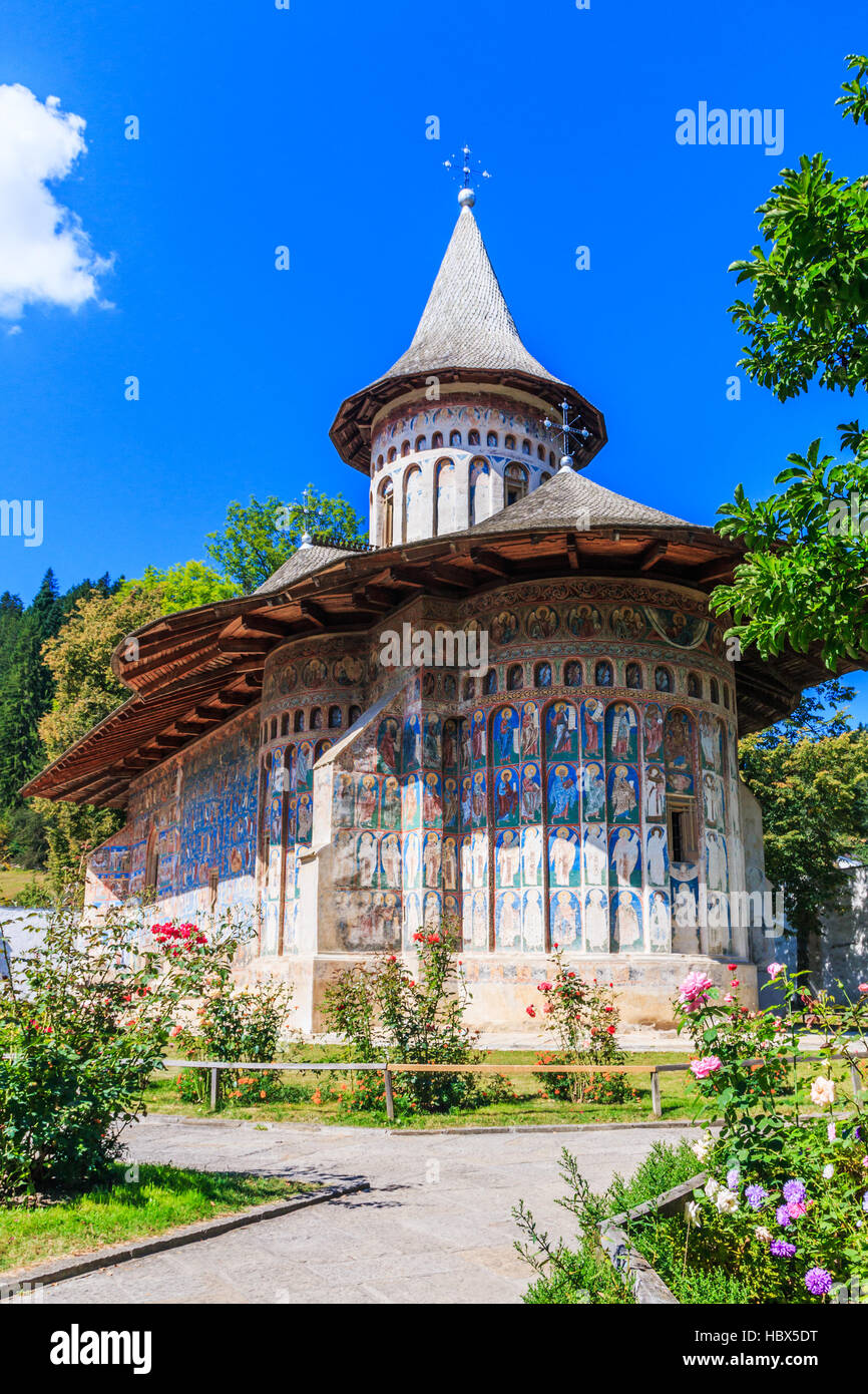 Das Kloster Voronet, Rumänien. Eines der rumänisch-orthodoxen Klöster Südbukowina. Stockfoto