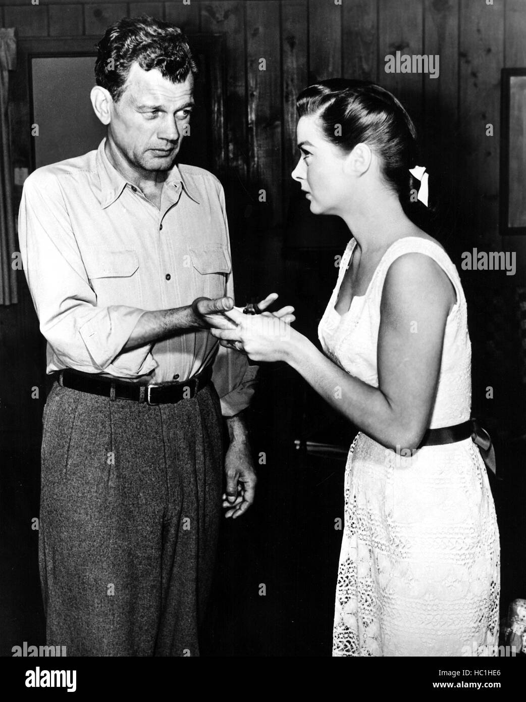 NIAGARA, Joseph Cotten, Jean Peters, 1953, TM & Copyright (c) 20th