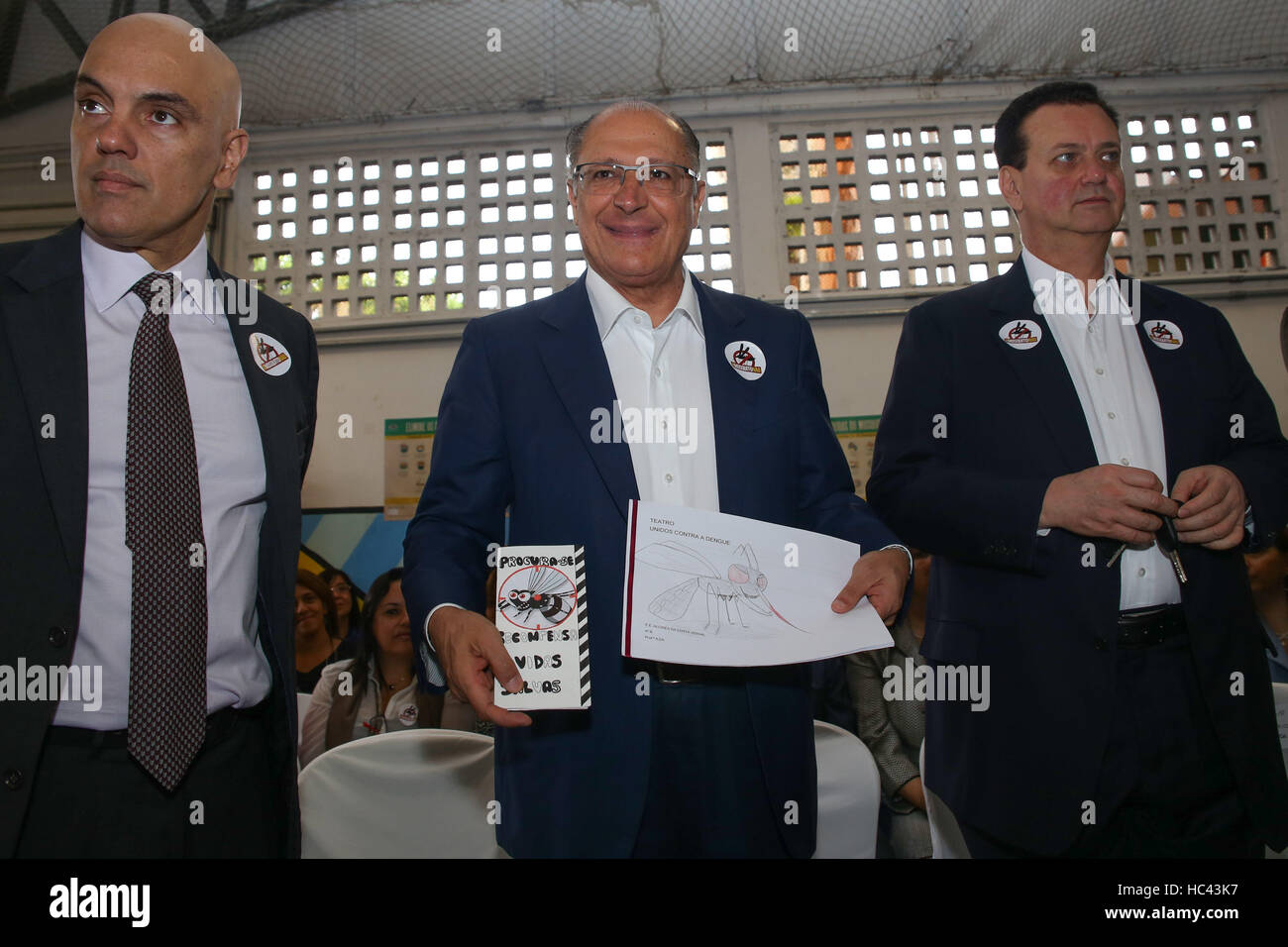 SÃO PAULO, SP - 02.12.2016: Nationaler Tag zu bekämpfen AEDES SP - Minister Mendonça Filho Bildung, Alexandre de Moraes Gerechtigkeit und Gilberto Kassab für Wissenschaft, Technologie und Kommunikation, und die Sao Paulo Gouverneur Geraldo Alckmin beteiligte sich an dieser Nickerchen heute (02) die nationalen Mobilisierung-Kampagne gegen die Gelbfiebermücke in die staatliche Schule Alcides Dady Vidigal befindet sich in Geremia Street Lunardelli , 370, Jardim Peri, São Paulo (SP). Abgebildete Gouverneur Geraldo Alckmin. (Foto: Jales Valquer/Fotoarena) Stockfoto