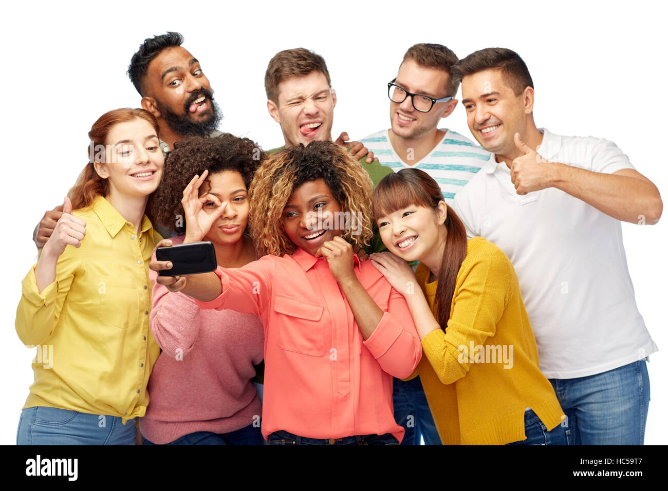 Gruppe von Menschen, die Selfie per smartphone Stockfoto