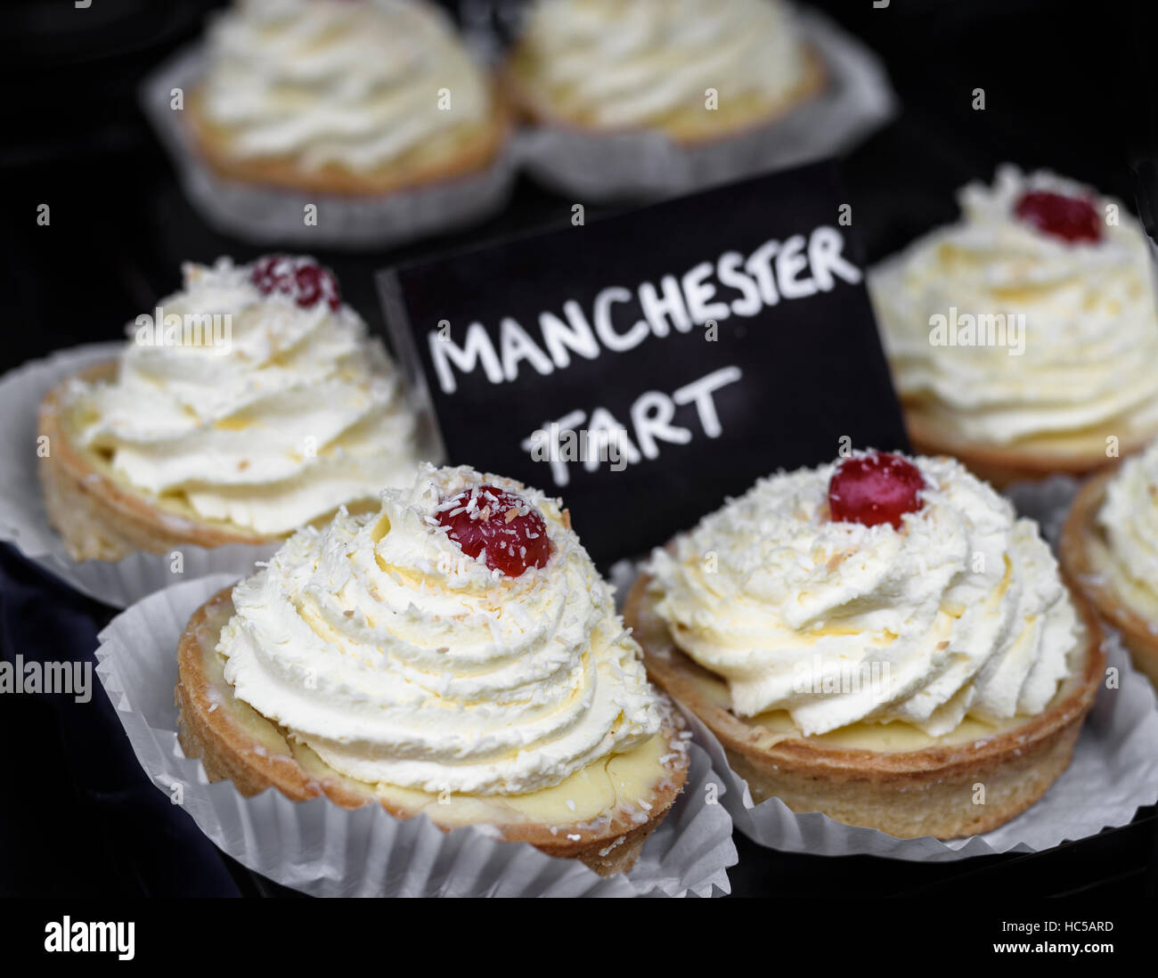Traditionelle Manchester Torten zum Verkauf Stockfoto