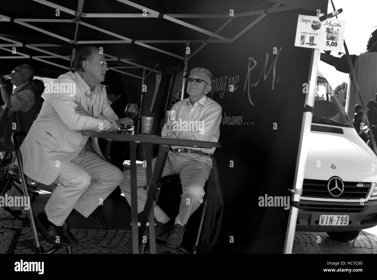 Marktplatz-Café, Brügge, Belgien Stockfoto
