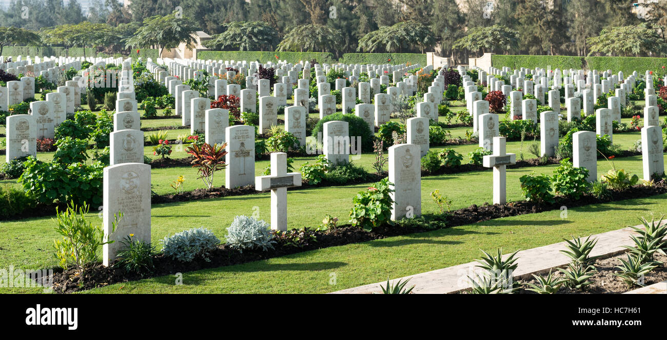 Heliopolis Commonwealth War Cemetery, enthält 1742 Bestattungen des zweiten Weltkrieges, eröffnet im Oktober 1941 Stockfoto