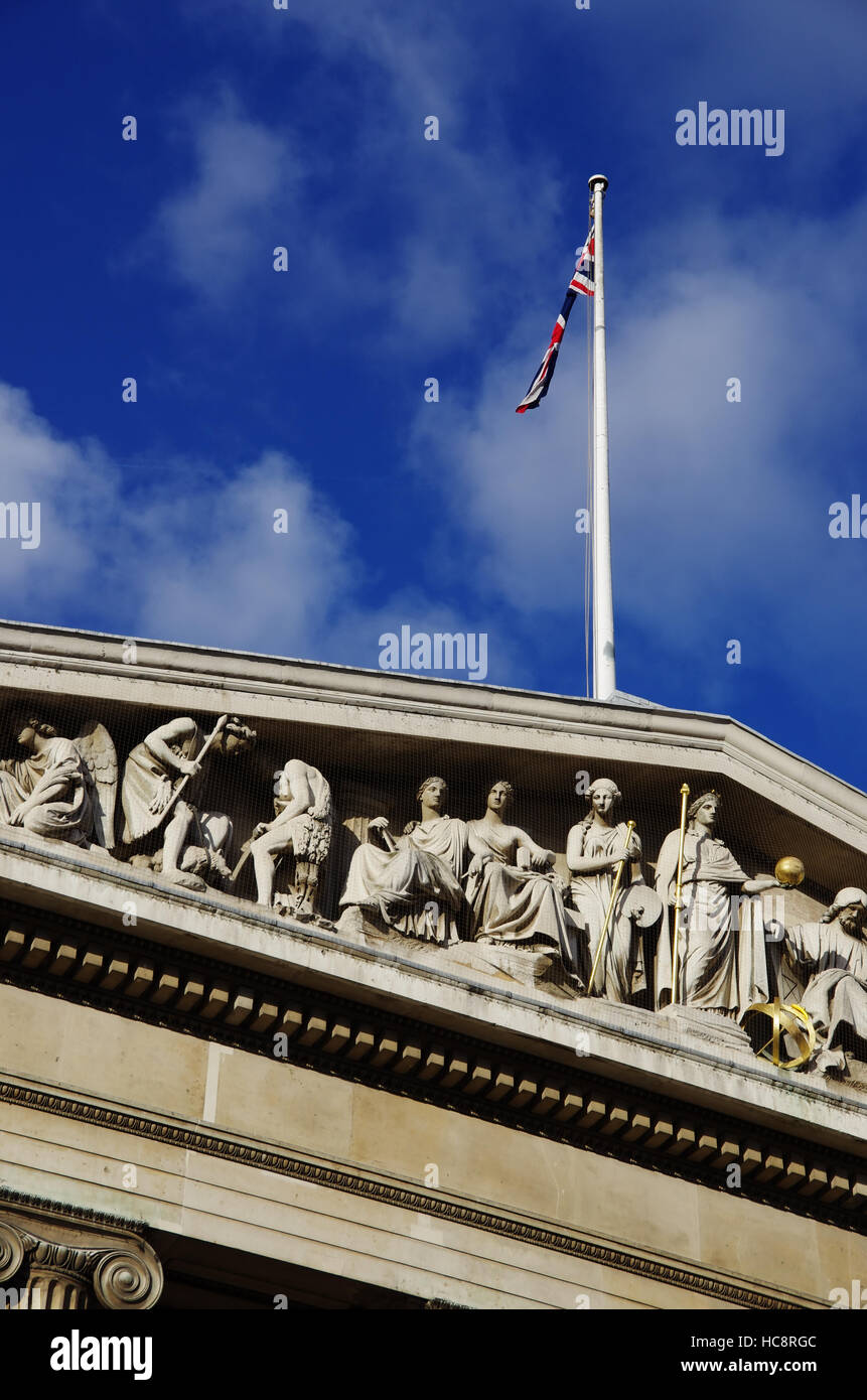 LONDON, UK - 1. Dezember 2016 - The British Museum Fassade Stockfoto