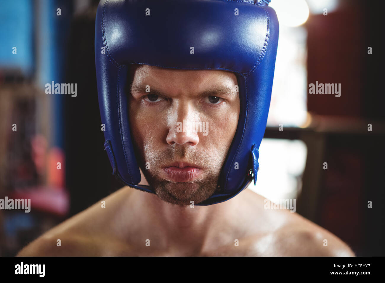 Boxer tragen Boxen Kopfbedeckungen Stockfoto