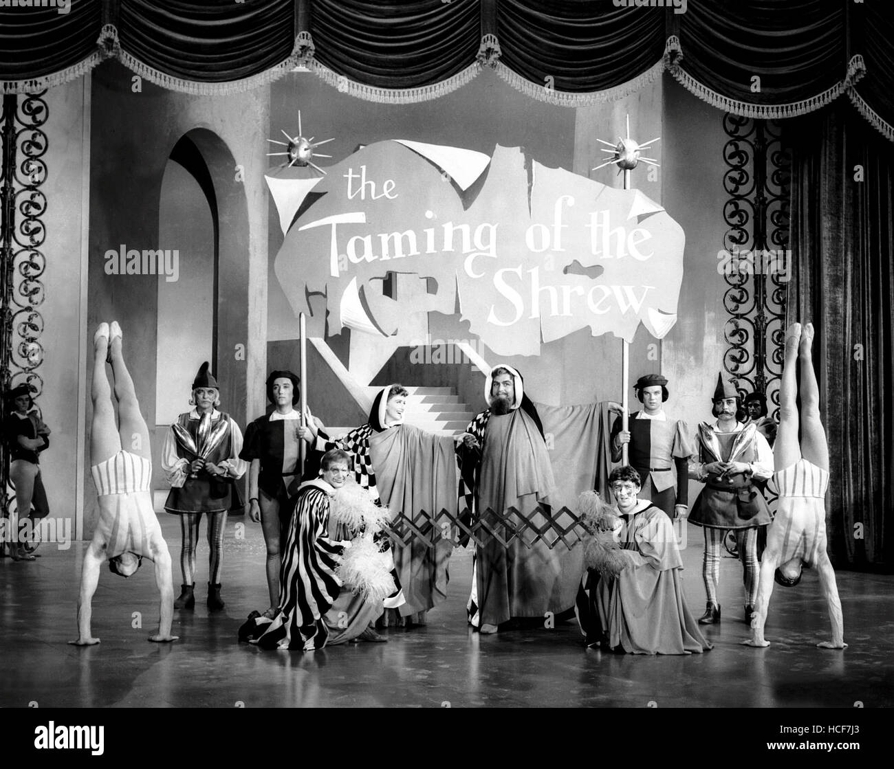 KISS ME KATE, Bob Fosse, Kathryn Grayson, Kurt Kasznar, Bobby Van ...
