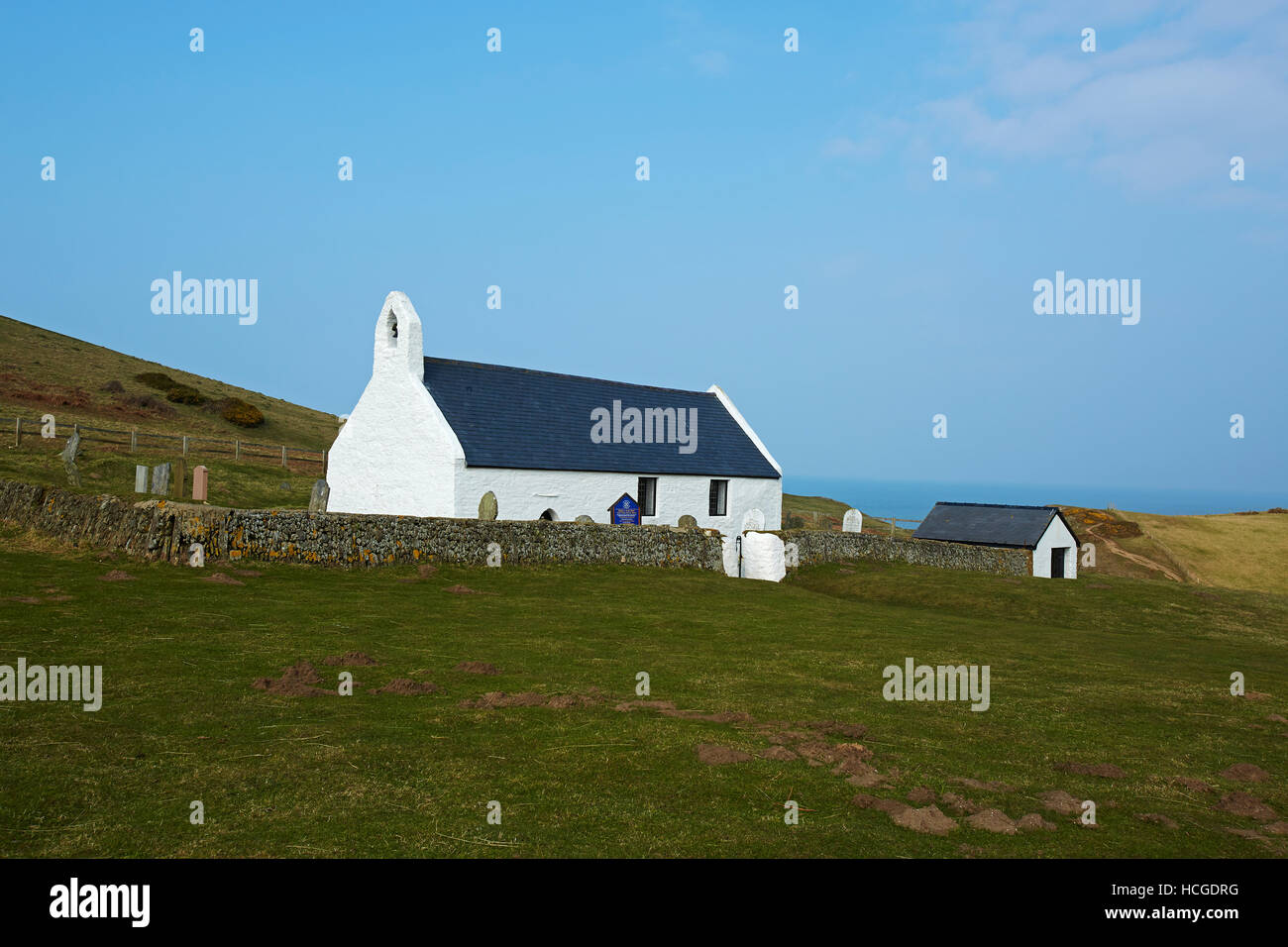 MWNT Kirche (Kirche des Heiligen Kreuzes) Cardigan Bay, Ceredigion, Wales, UK Stockfoto