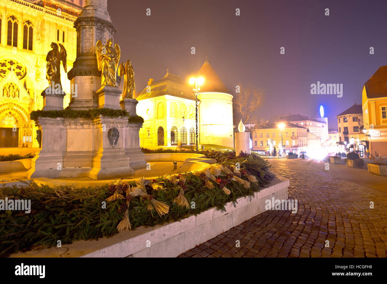 Kaptol Platz in Zagreb Advent Abend Ansicht, Hauptstadt von Kroatien Stockfoto