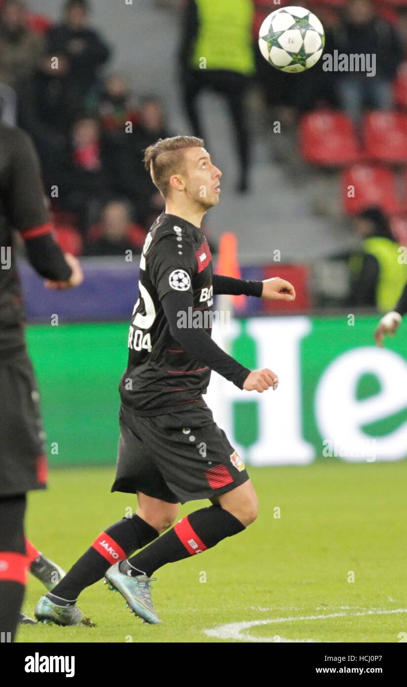 Leverkusen, Deutschland. 7. Dezember 2016. Wladlen Yurchenko Bayer Leverkusen In Aktion bei den Champions League-Gruppe E Bayer Leverkusen vs. AS Monaco am Bay Arena Leverkusen, Deutschland Stockfoto