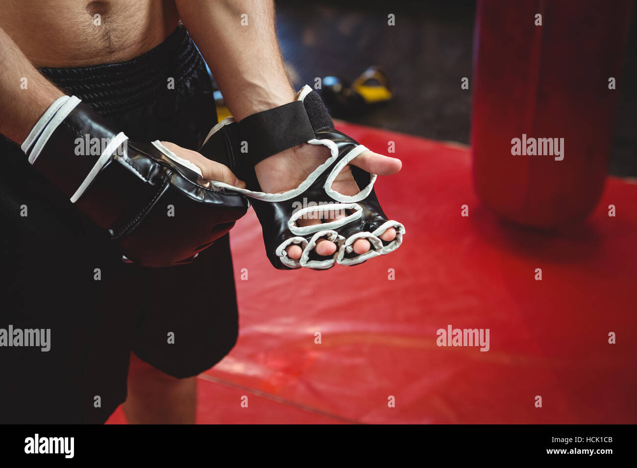 Boxer Grappling Handschuhe Stockfoto