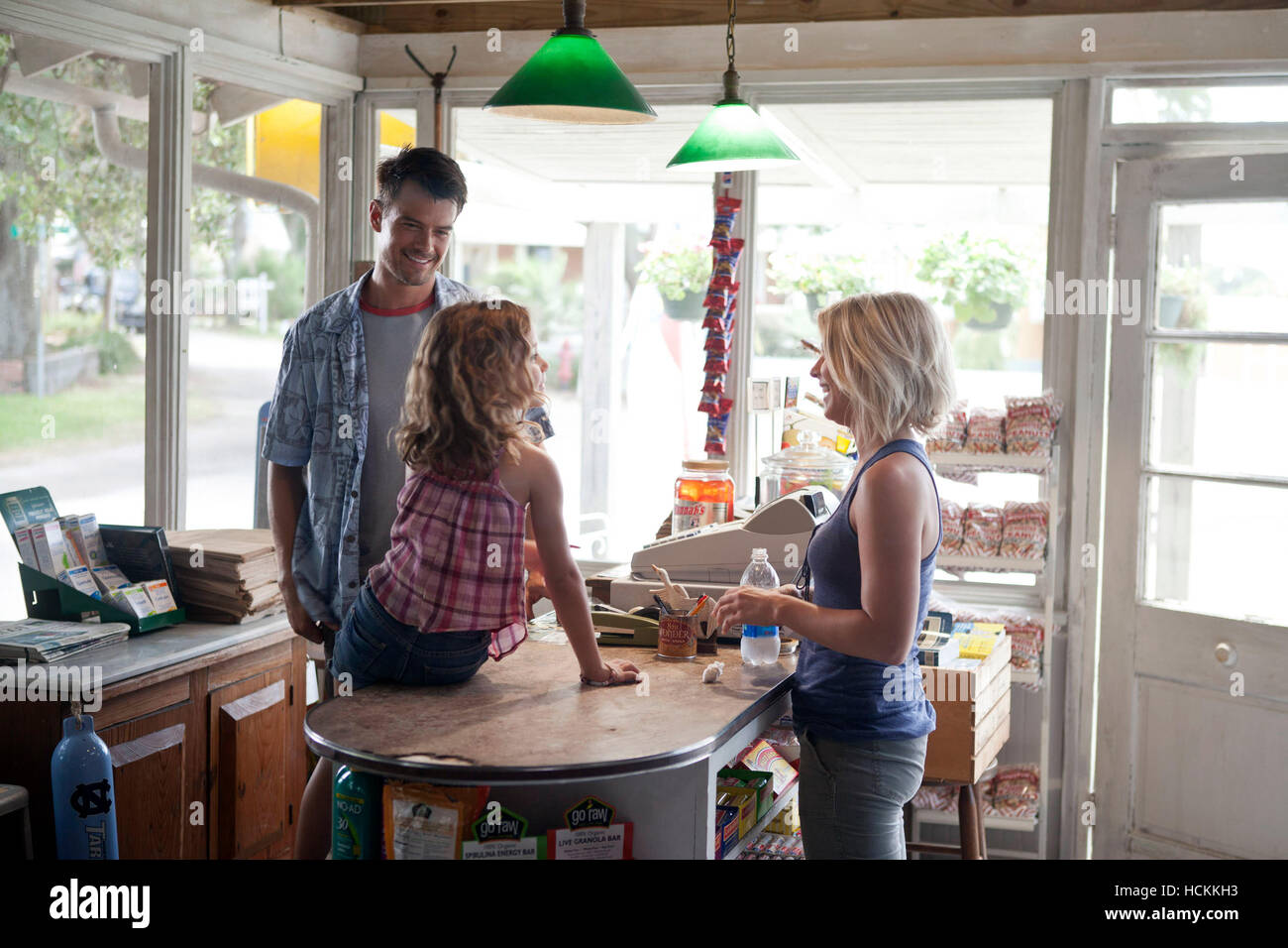 SAFE HAVEN, von links: Josh Duhamel, Mimi Kirkland, Julianne Hough