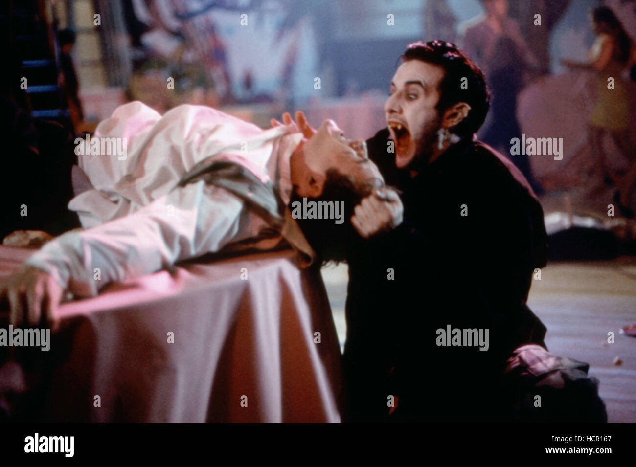 BUFFY THE VAMPIRESLAYER, Luke Perry, David Arquette, 1992. TM und