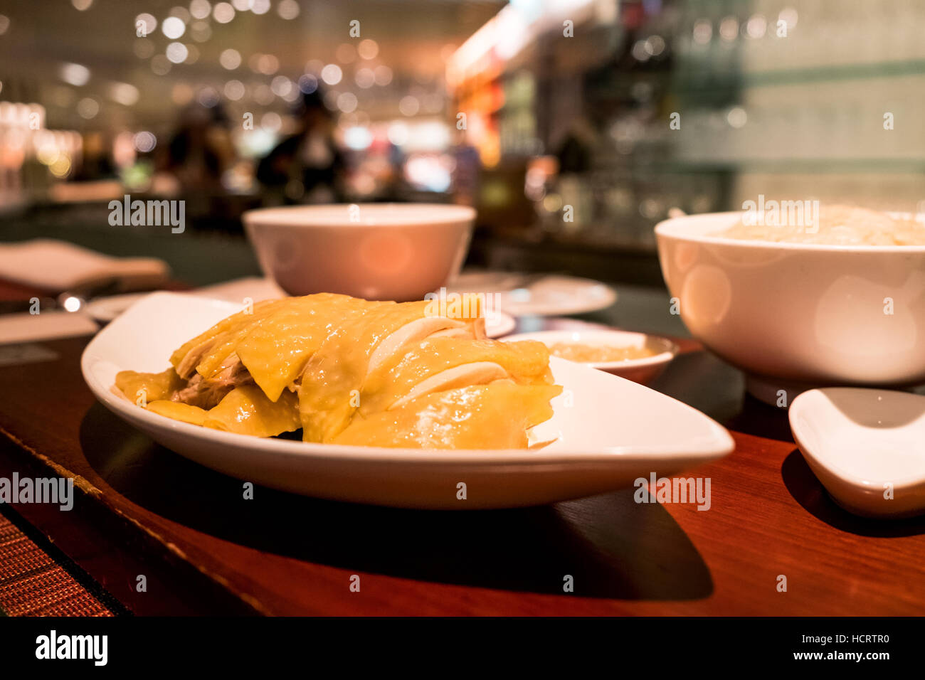 Köstliche traditionelle Hainanese Huhn mit Reis - soft-Fokus Stockfoto