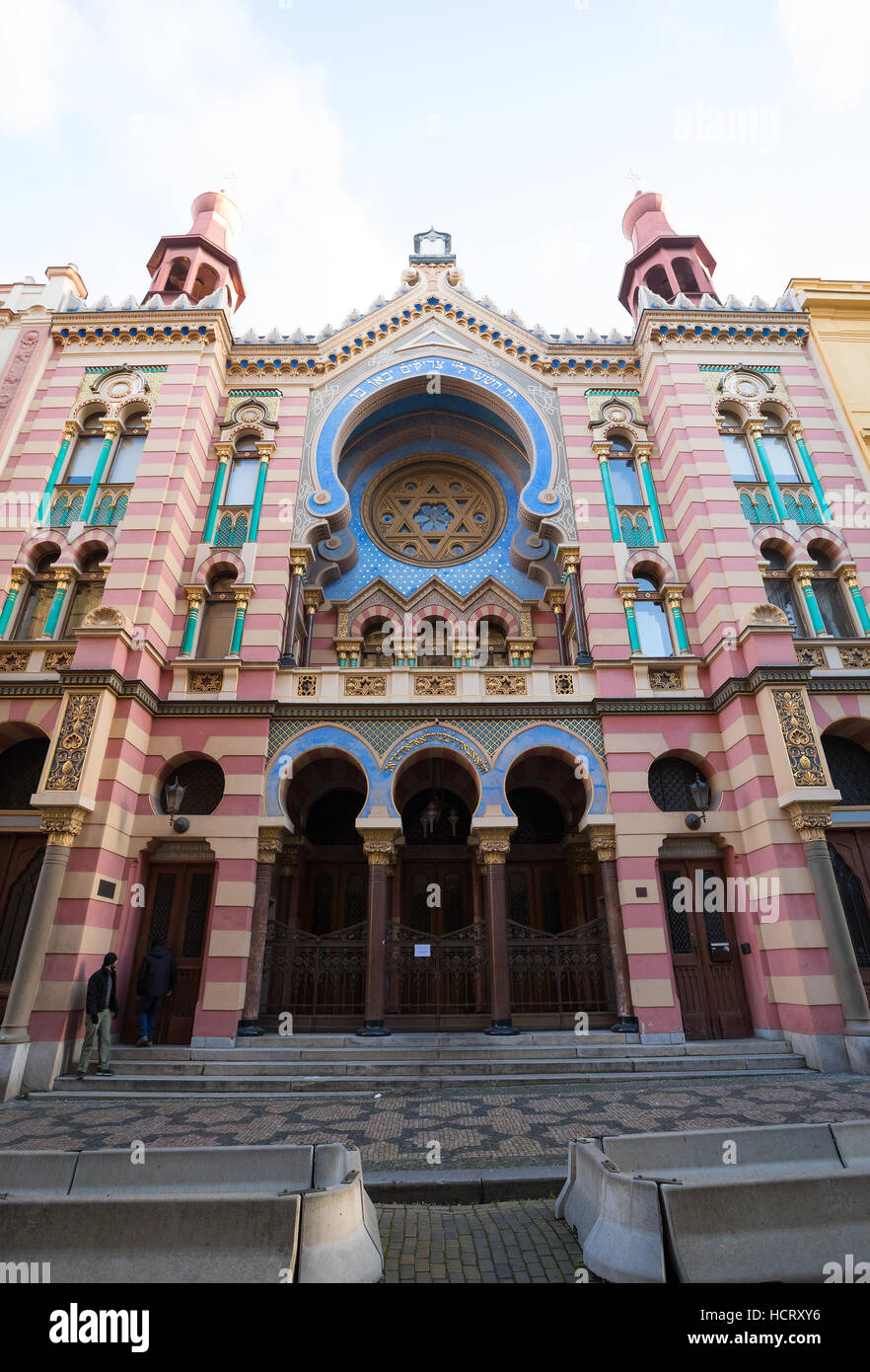 Prag, Tschechien 3. Dezember 2016 Jubilee Synagoge (Tschechisch