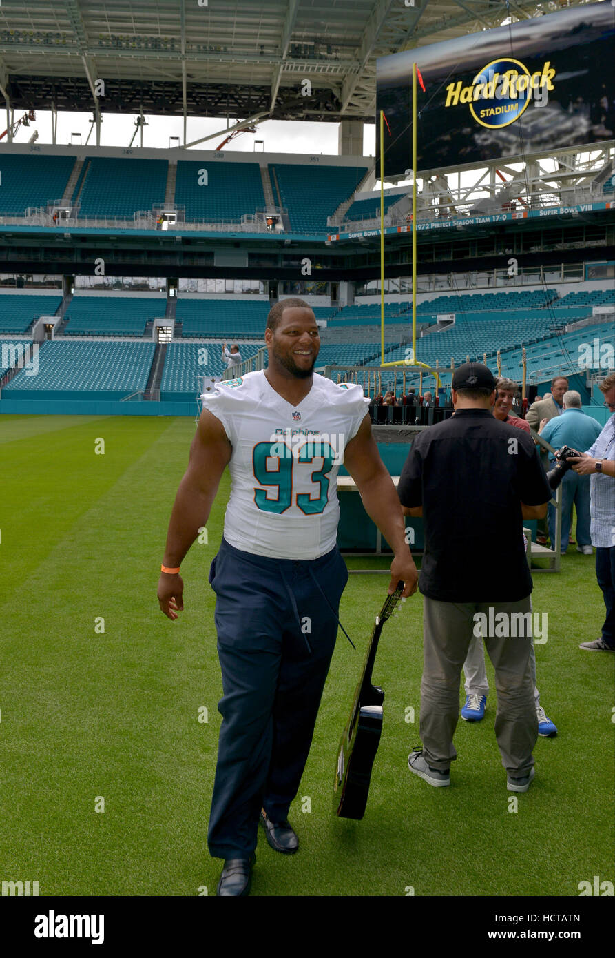 Miami Dolphins Stadium Pressekonferenz Fur Das Stadion Neuen Namen Hard Rock Stadion Die Fruher Sunlife Stadium In Miami Florida Die Hard Rock International Und Die Miami Dolphins Unterzeichnen Eine 18 Jahrige Stadion Benennung Der Richtigen