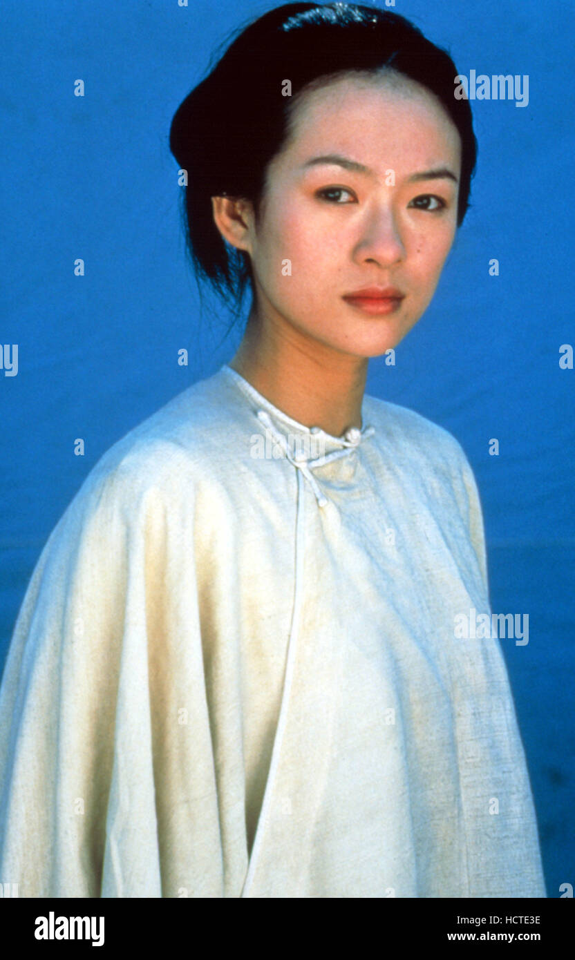CROUCHING TIGER HIDDEN DRAGON, (aka WO HU CANG LONG), Zhang Ziyi, 2000 ...