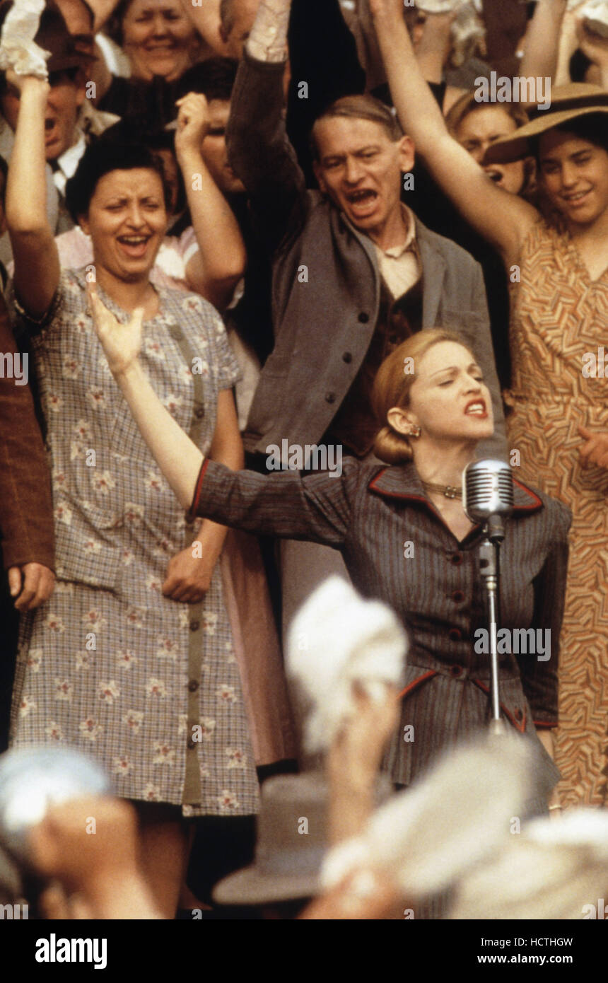 EVITA, Madonna (am Mikrofon), 1996, (c) Buena Vista/Courtesy Everett  Collection Stockfotografie - Alamy
