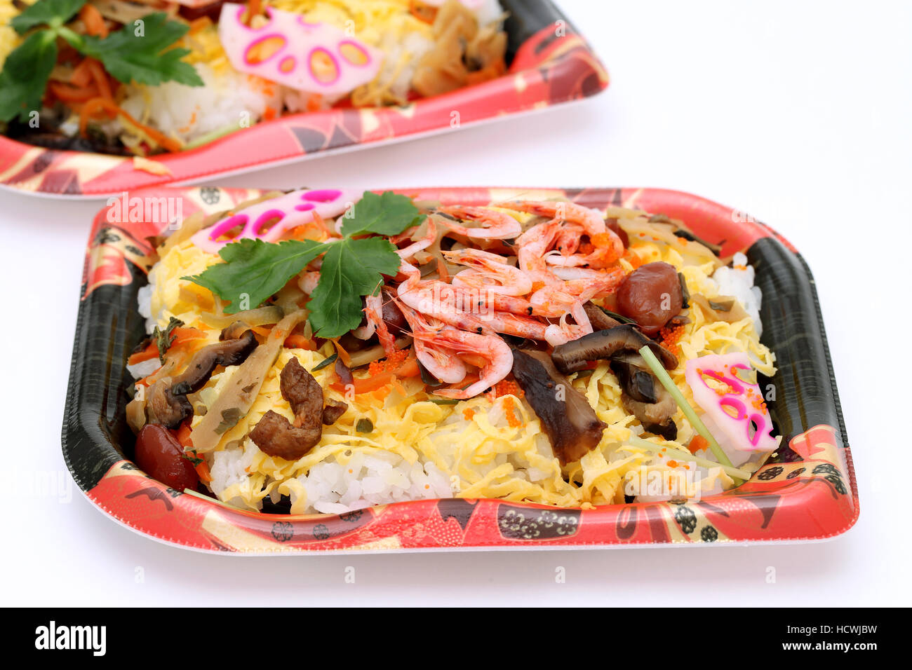 Japanisches Sushi, traditionelles japanisches Essen, Chirashizusi, chirasizusi Stockfoto