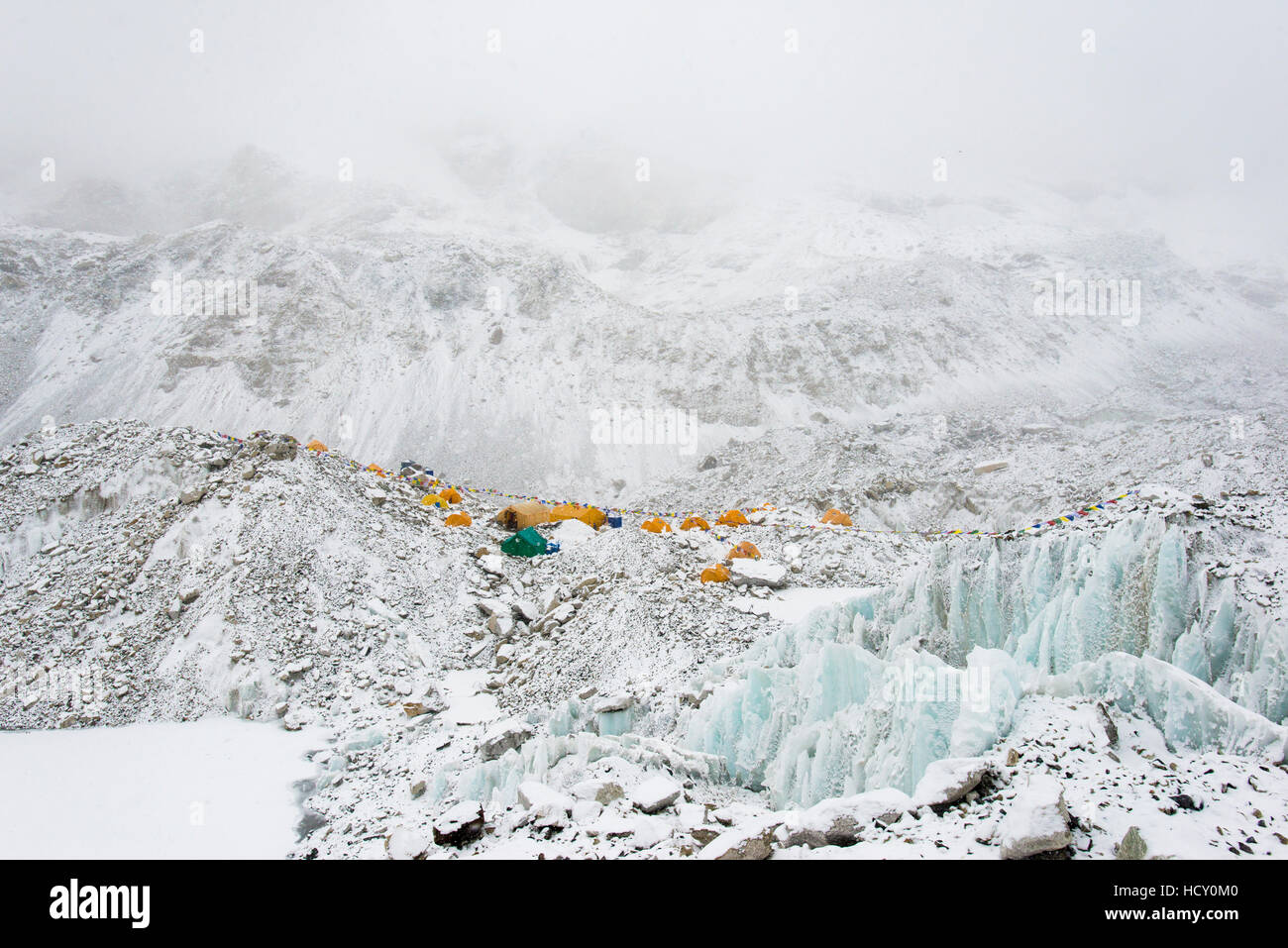 Everest Base Camp am Ende des Khumbu-Gletschers liegt bei 5350m, Khumbu-Region, Nepal Stockfoto