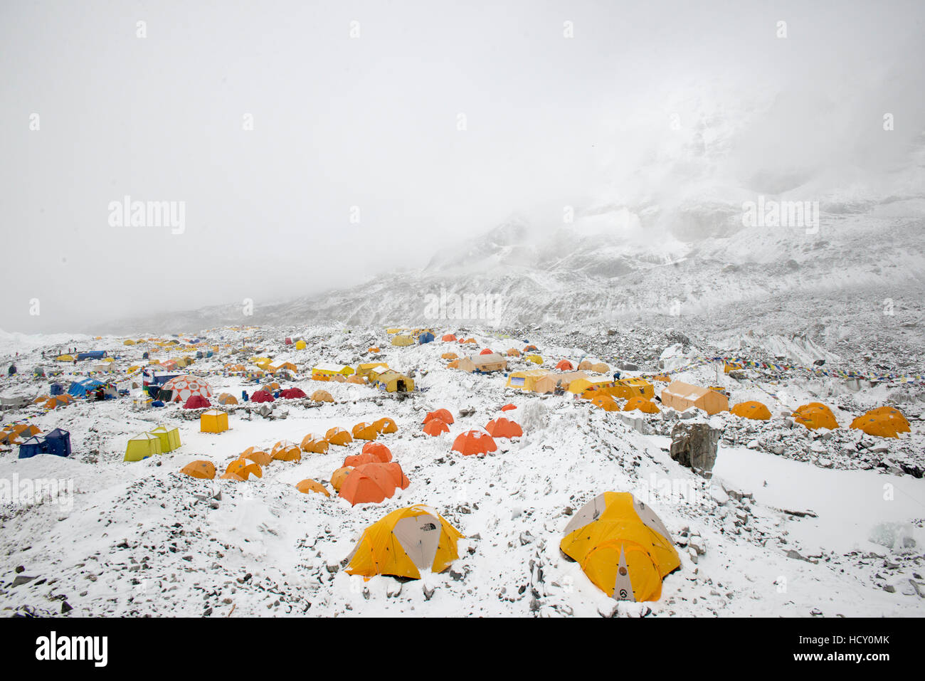 Everest Base Camp am Ende des Khumbu-Gletschers liegt bei 5350m, Khumbu-Region, Nepal Stockfoto