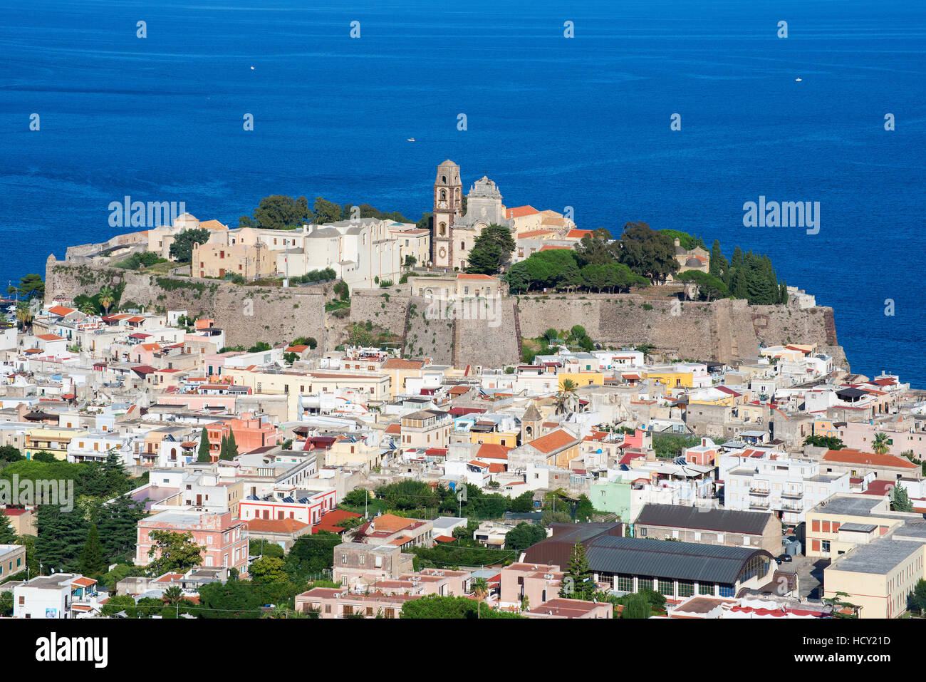 Lipari-Stadt, Insel Lipari, Äolischen Inseln, UNESCO, Sizilien, Italien, mediterran Stockfoto