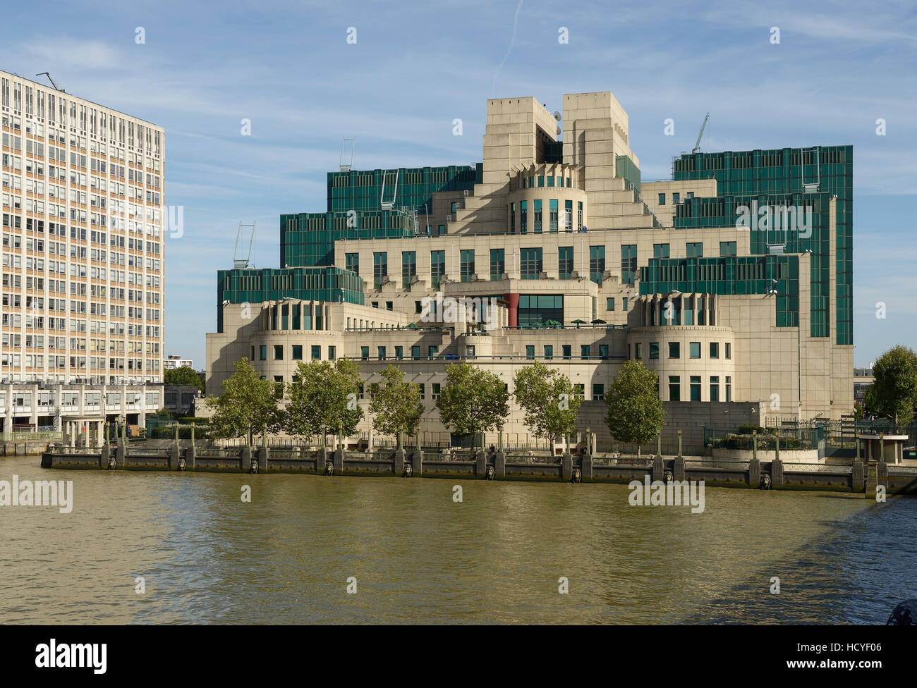 Secret Intelligence Service Gebäude in London für MI6 Stockfoto