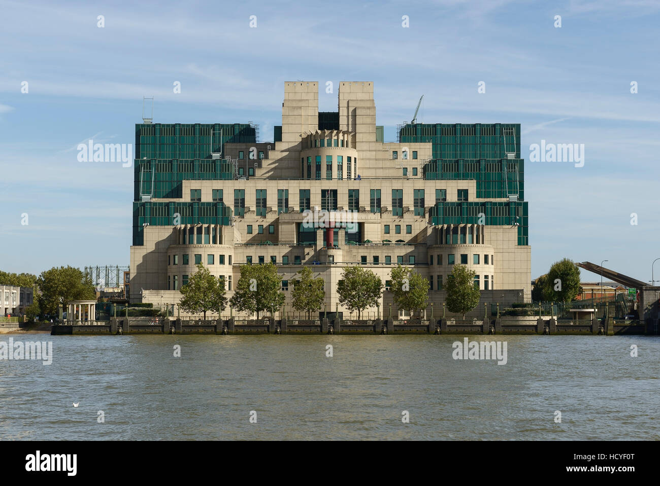Secret Intelligence Service Gebäude in London für MI6 Stockfoto