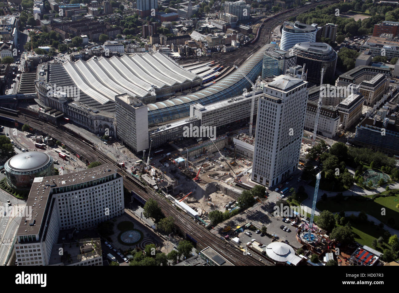 Luftaufnahme von The Shell Centre Sanierungsprojekt auf Londons South Bank, England, UK Stockfoto