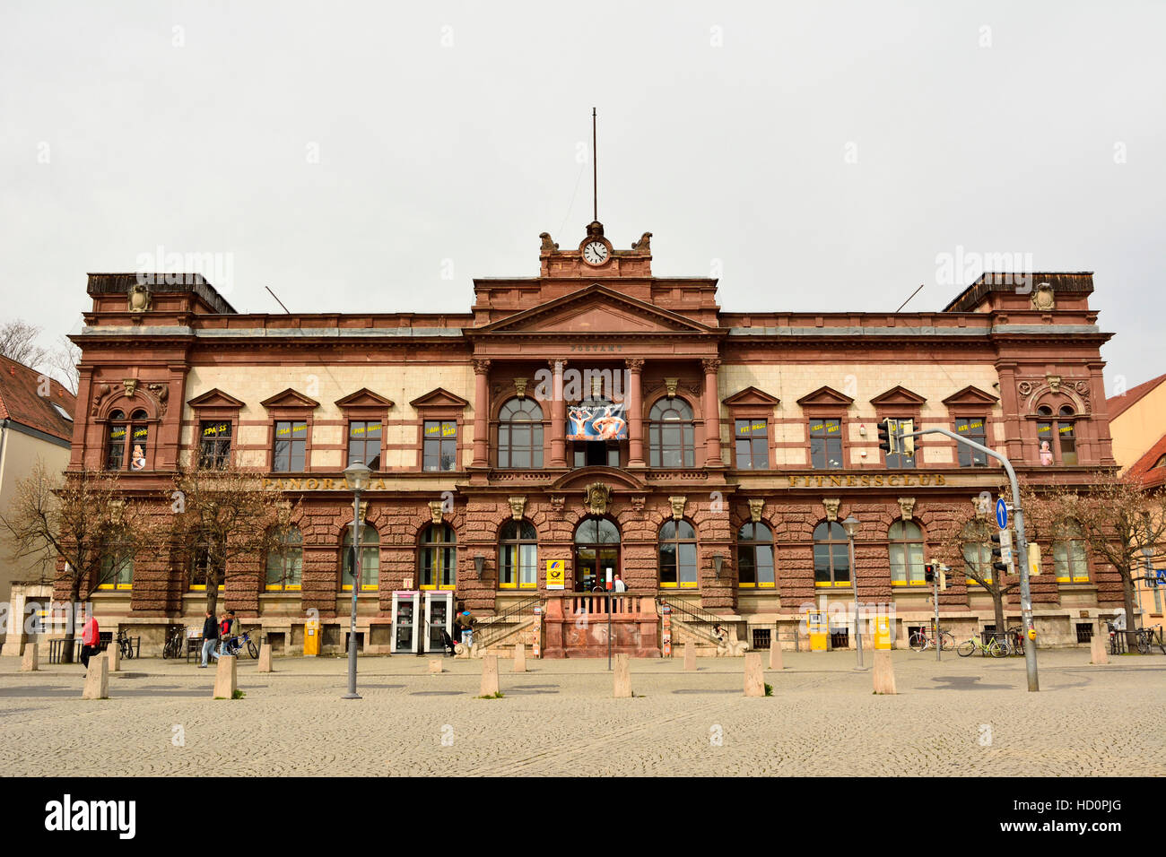 Postgebäude in Weimar Stockfoto