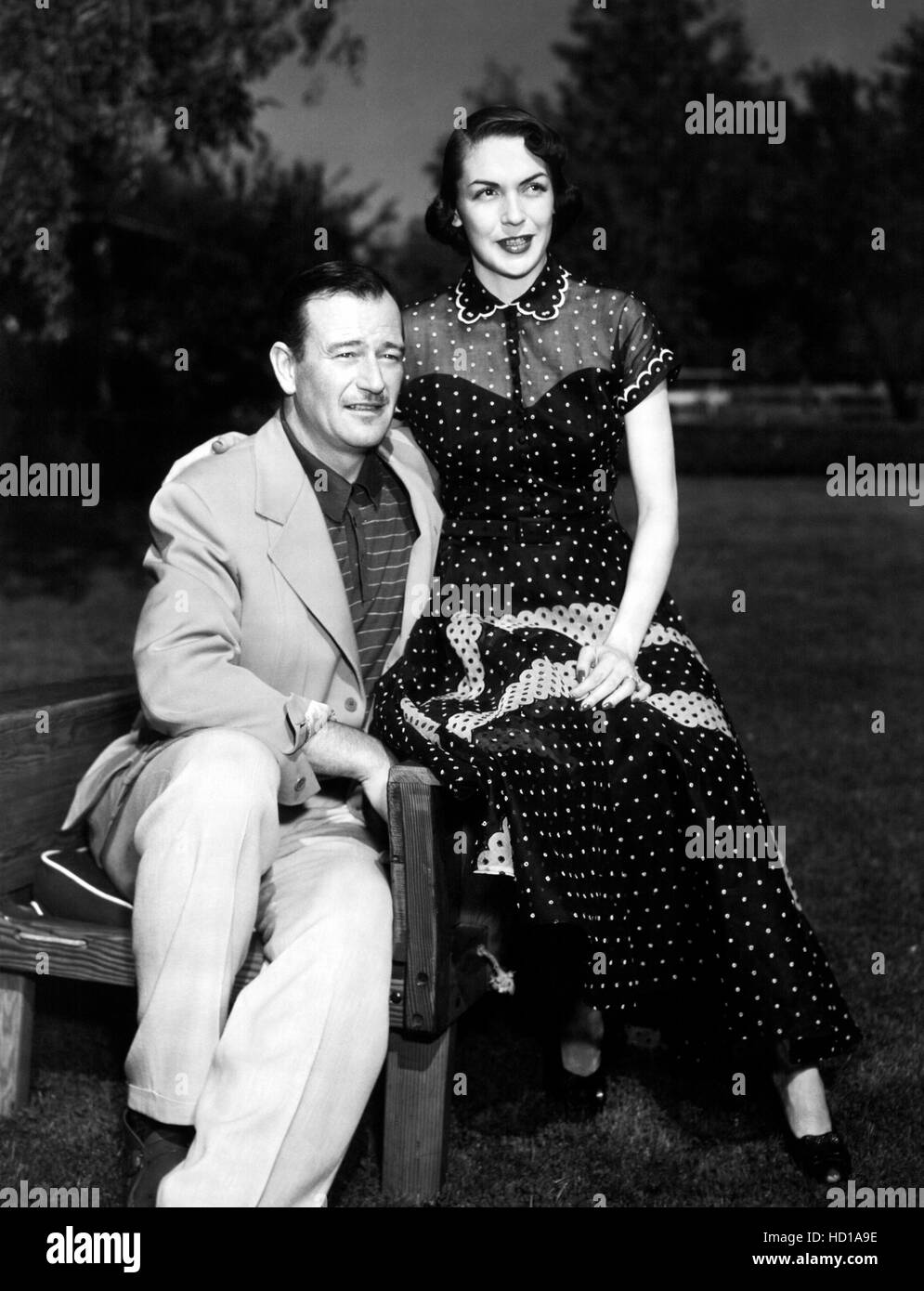 John Wayne und seine Frau, Esperanza Baur auf ihre San Fernando Valley