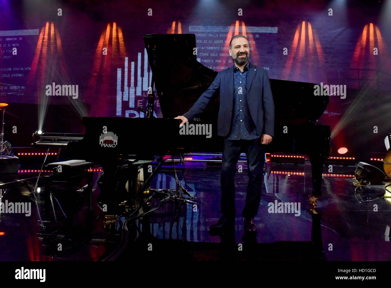 Jazz-Pianist, Stefano Bollani - Übertragung "Wichtig ist, um einen Plan zu haben" Featuring: Stefano Bollani wo: Rom, Italien: 8. November 2016 Credit: IPA/WENN.com ** nur verfügbar für die Veröffentlichung in UK, USA, Deutschland, Österreich, Schweiz ** Stockfoto