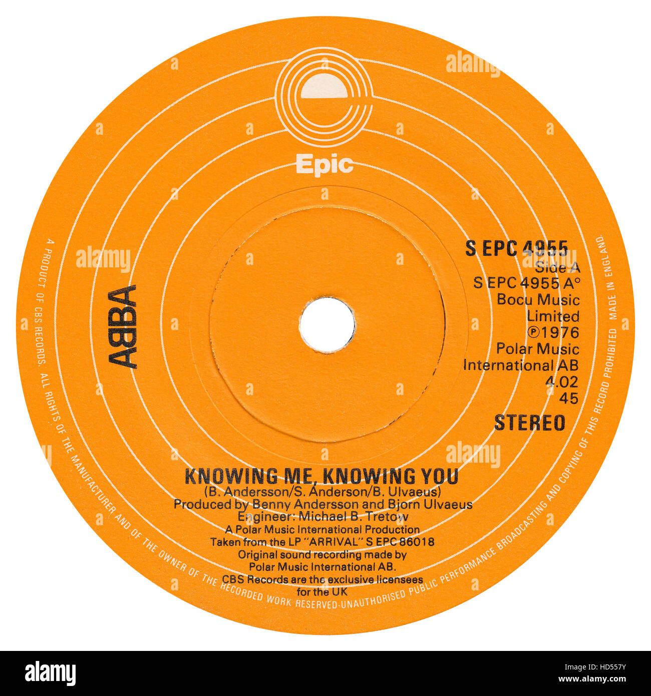 45 RPM 7' UK-Plattenlabel von Knowing Me, Knowing You von ABBA auf dem Epic-Label von 1976 Stockfoto