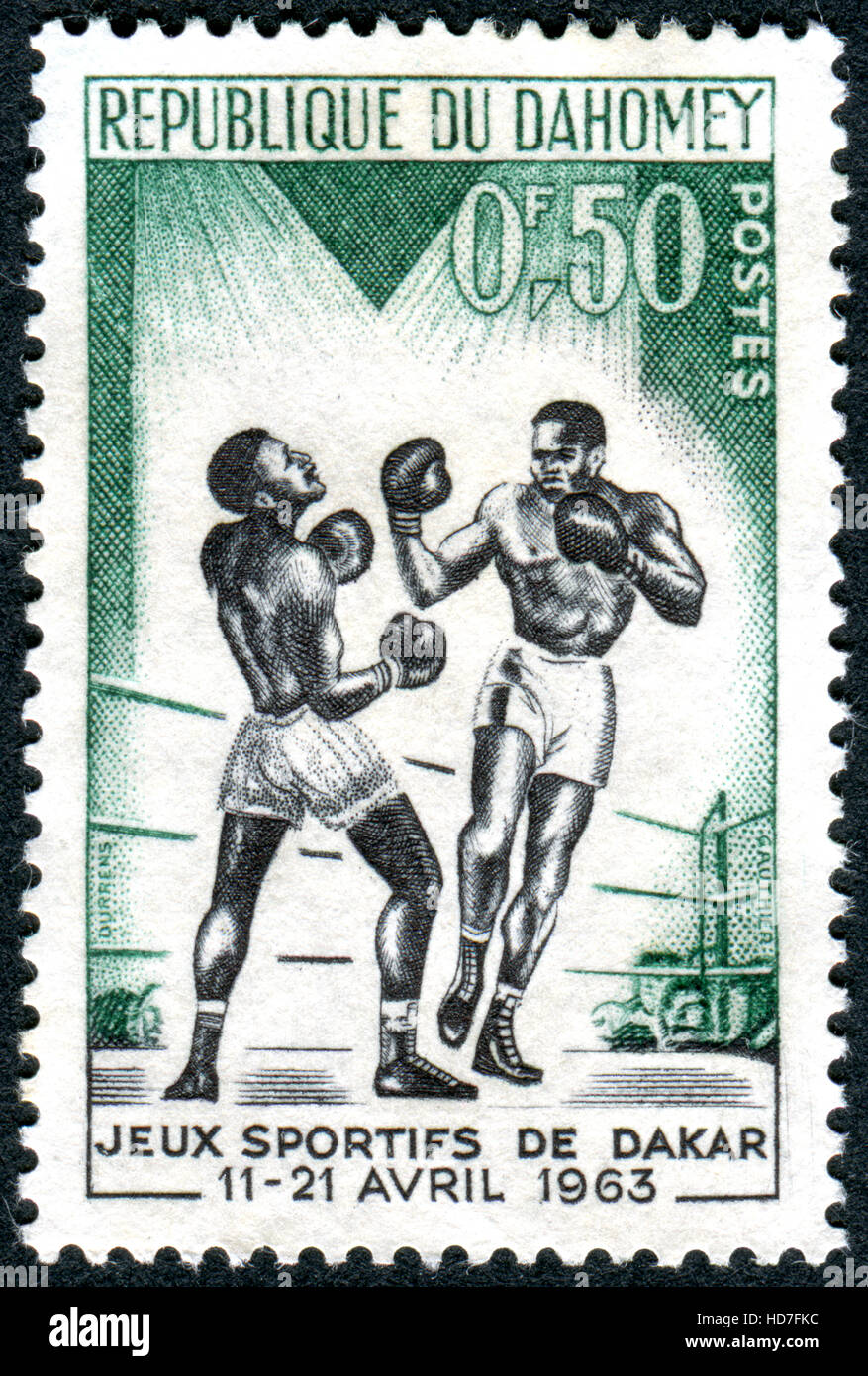 DAHOMEY - ca. 1963: Eine Briefmarke gedruckt in Dahomey, Dakar-Sport-Spiele, Shows, Boxen, ca. 1963 gewidmet Stockfoto