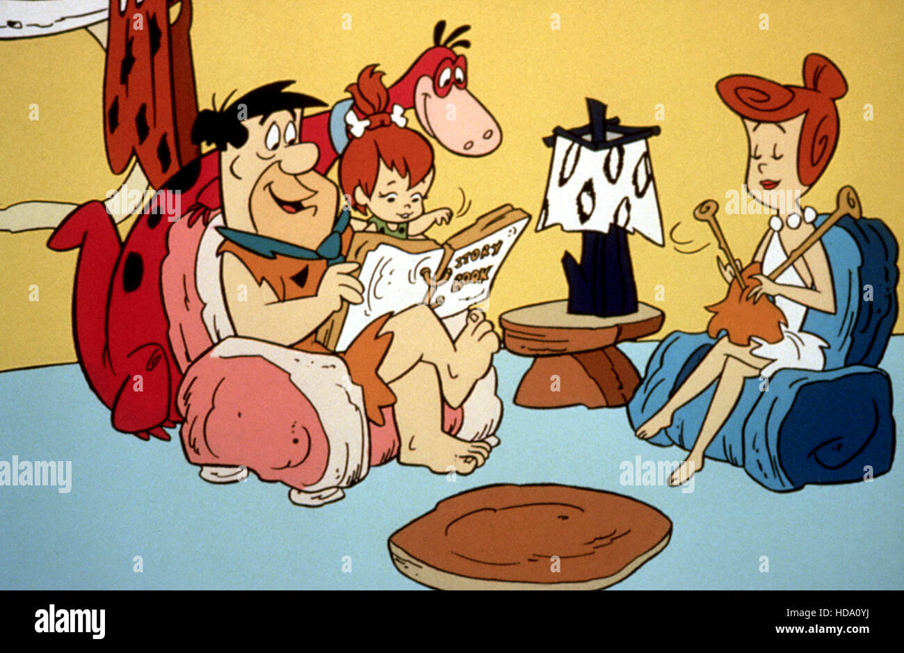 Familie Feuerstein, Fred Flintstone, Kiesel Flintstone, Dino Dinosaurier, Wilma Flintstone, 1960-1966 Stockfoto